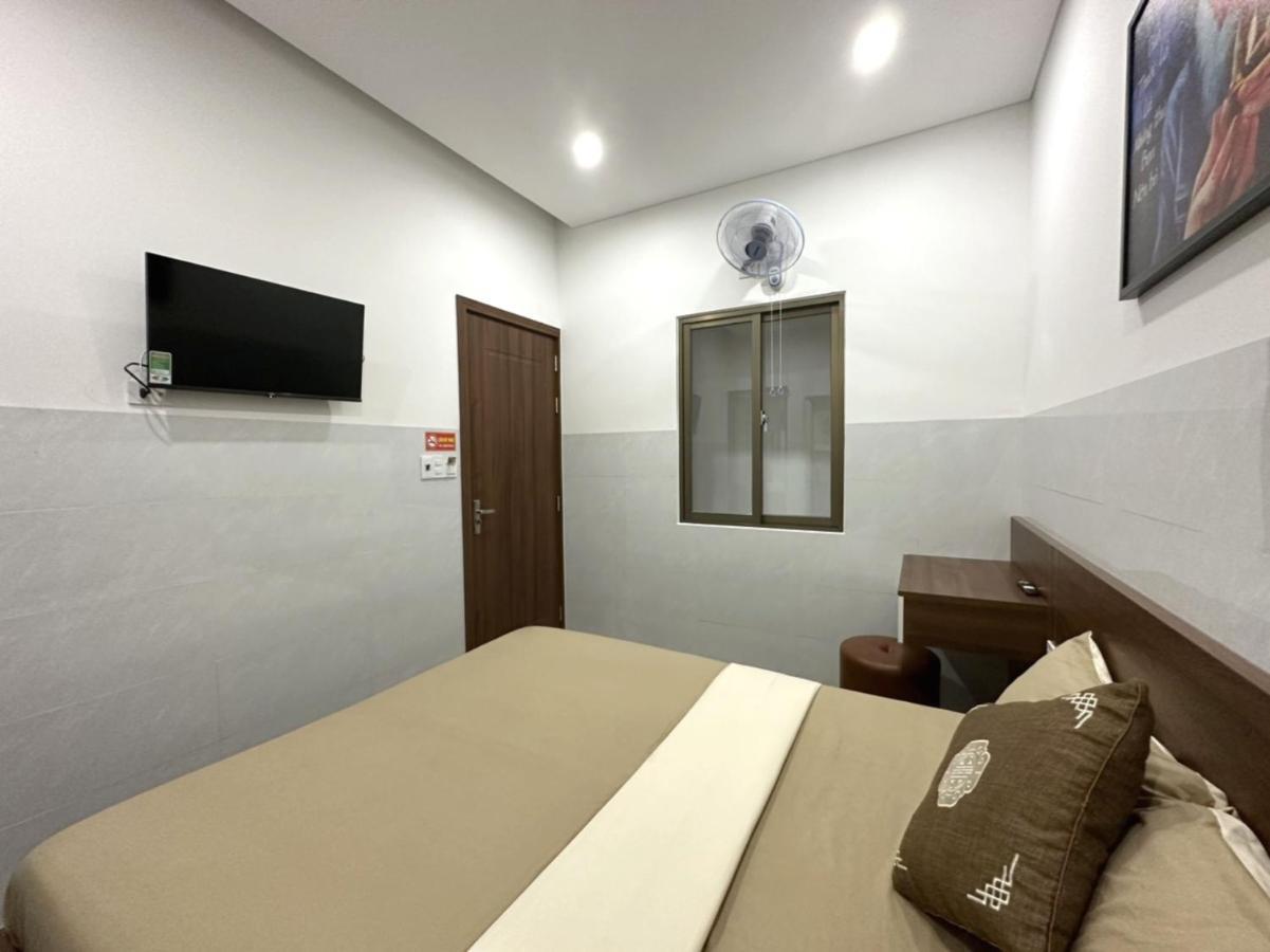 Oyo 1193 Huynh Gia Hotel Danang Exterior photo